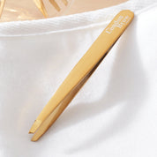 Pinzas Doradas Anguladas para Cejas