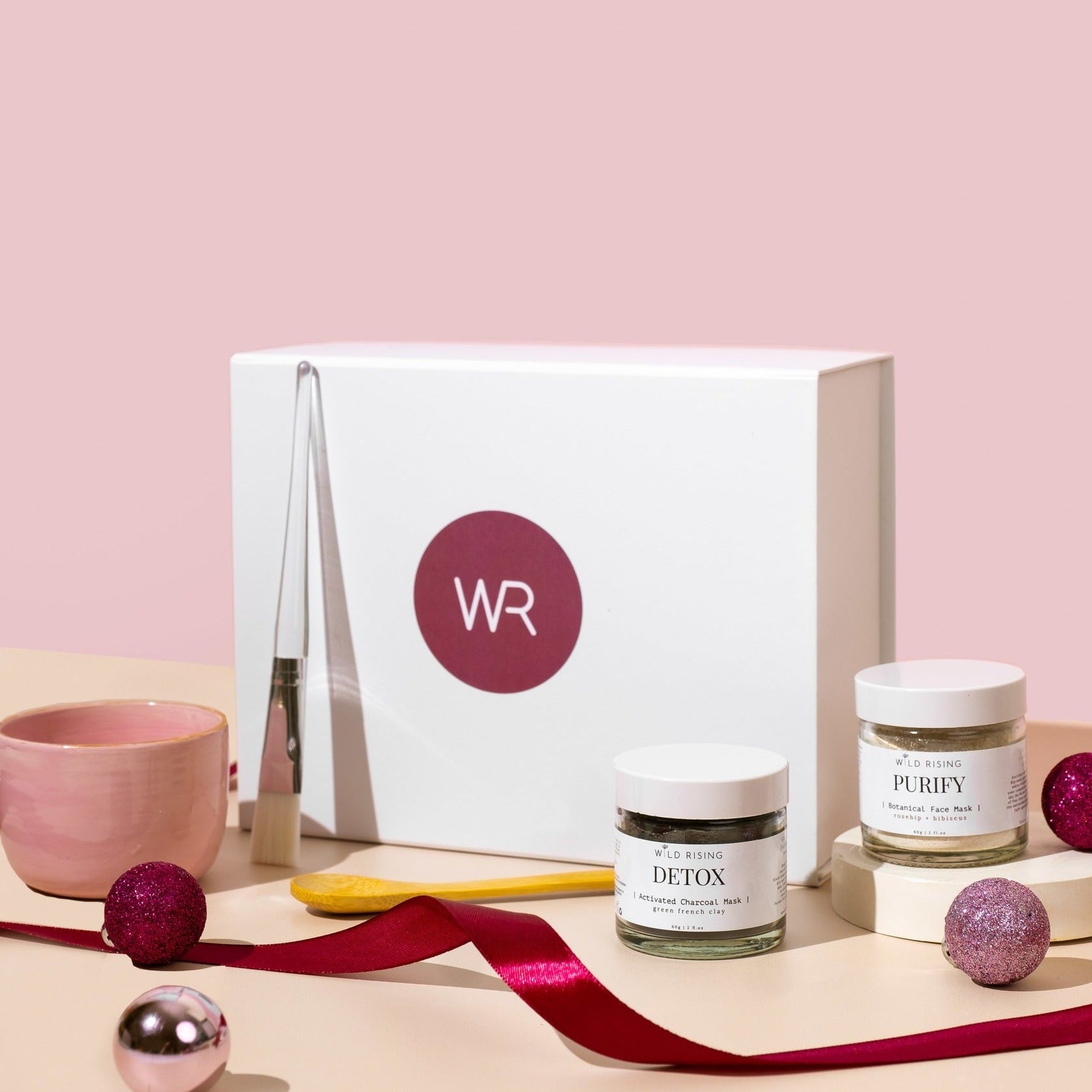 Masking-magic-wild-rising-gift-box.jpg
