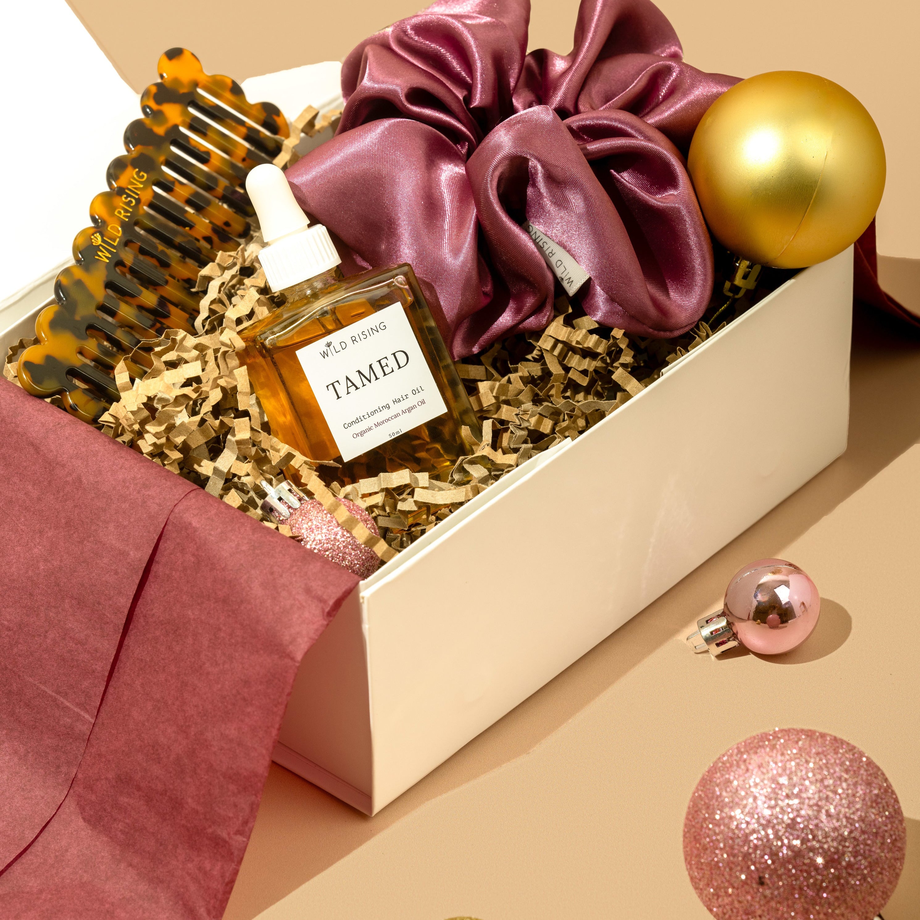 The-Mane-Event-Christmas-Hair-Box-resized.jpg