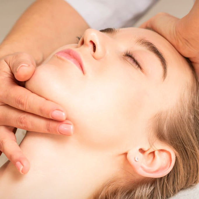 istockphoto-1332526967-1024x1024_copy.jpg