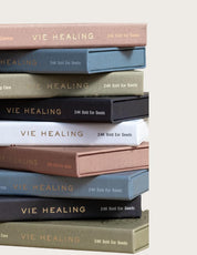 Semillas auriculares de oro 24K Vie Healing – Kit con tabla de semillas para acupresión (20 piezas)